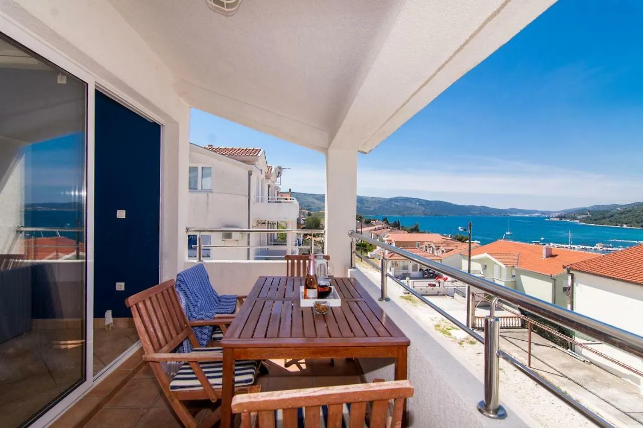 Apartmani Kristina Seget Vranjica Chorwacja