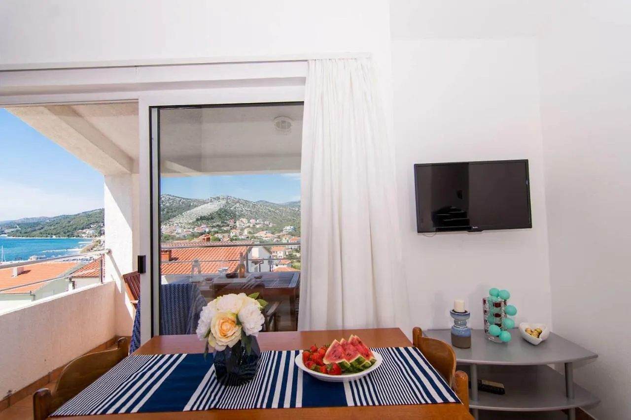 Apartmani Kristina Seget Vranjica