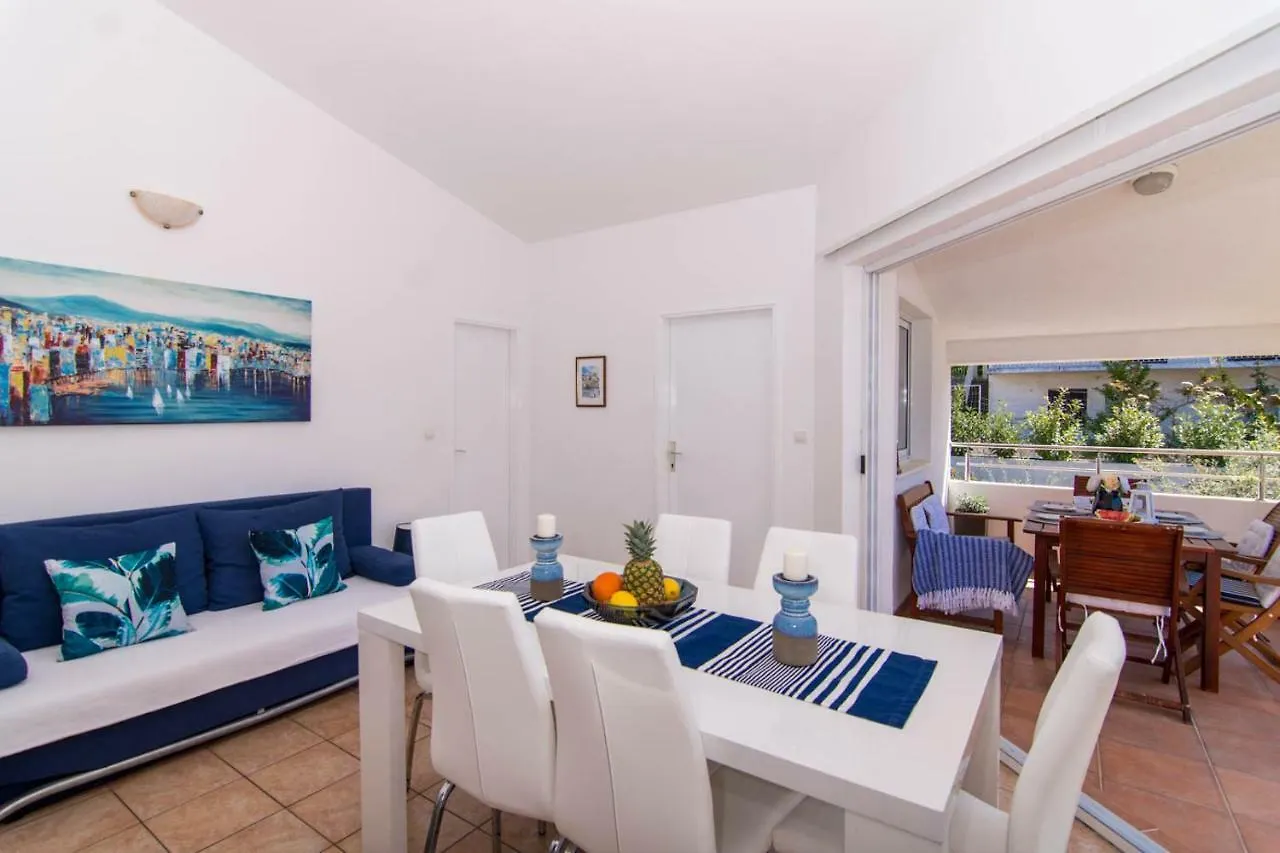 Apartmani Kristina Seget Vranjica