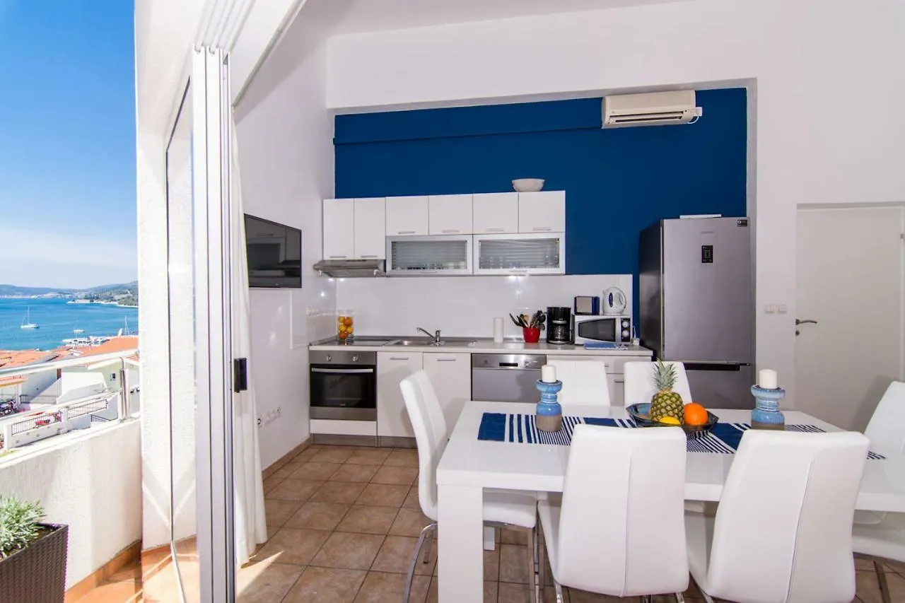 Apartmani Kristina Seget Vranjica