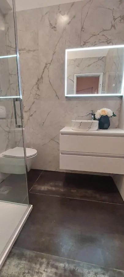 Apartmani Kristina Seget Vranjica 0*,  Croazia