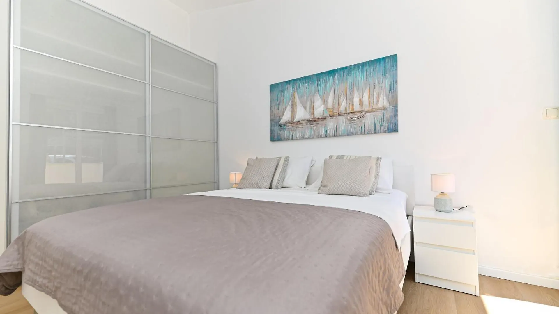 Apartmani Kristina Seget Vranjica 0*,  Croazia